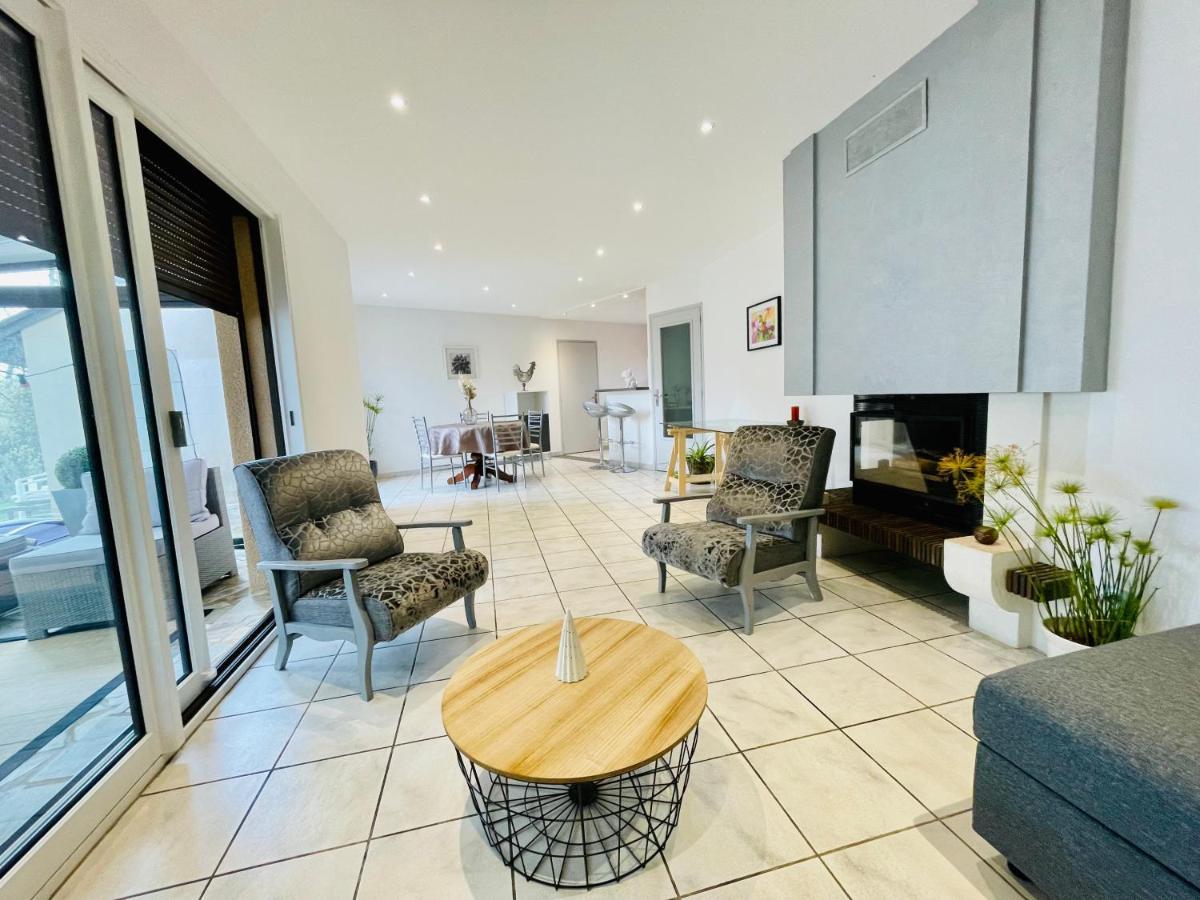 Maison T2 De 70 M2 Avec Jardin Et Veranda Rignac  Exteriör bild